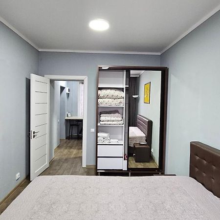 Central Park Apartment 基希讷乌 外观 照片